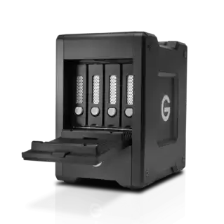 G Speed Shuttle With Thunderbolt-3 Hero Open.png